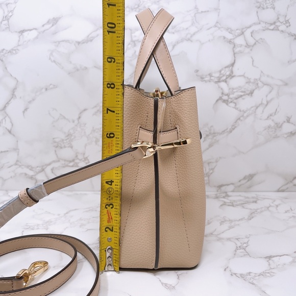 Michael Kors Emilia Small Satchel - Picture 4 of 9